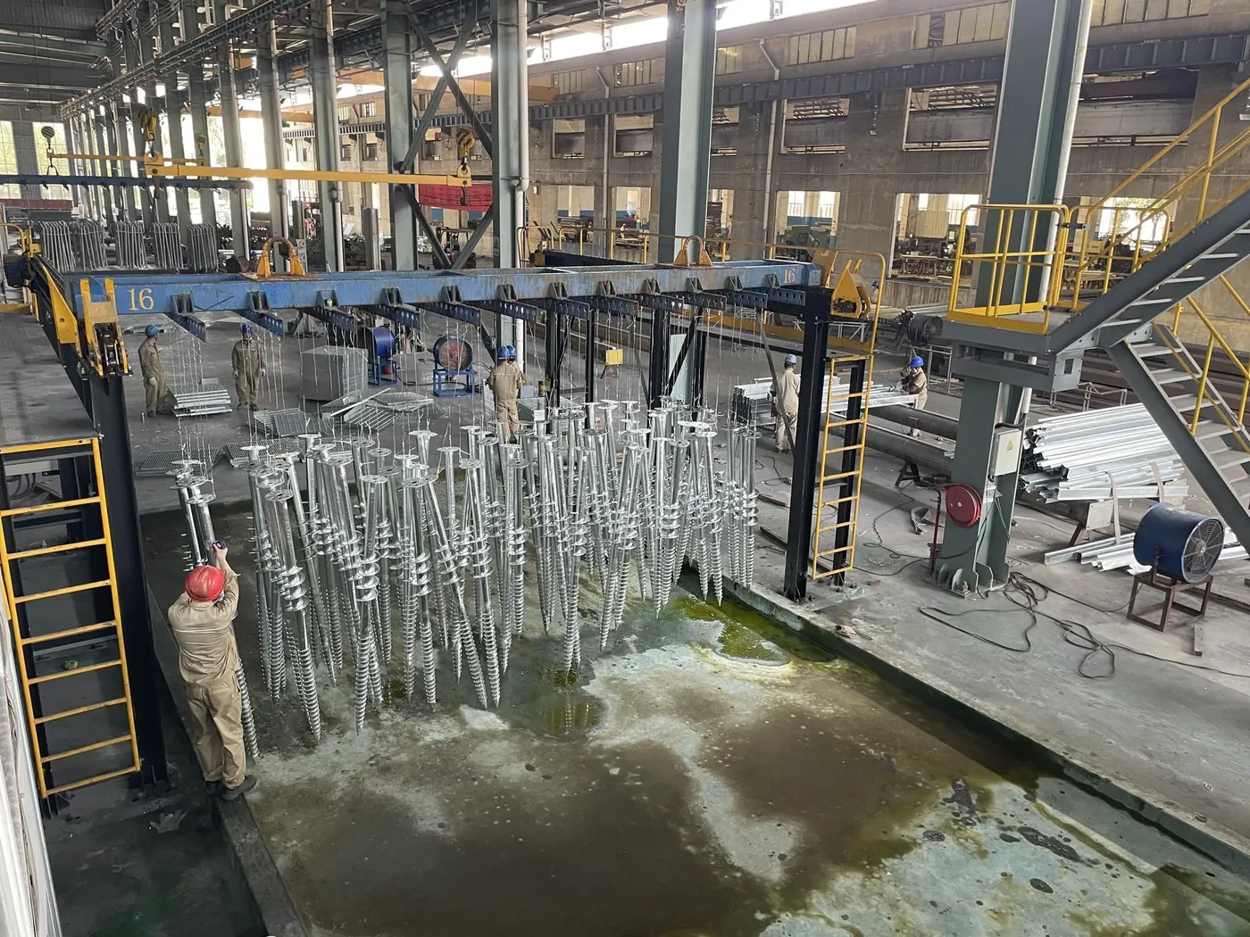 Vor-Ort-Audit in der Feuerverzinkungsanlage in Quanzhou.